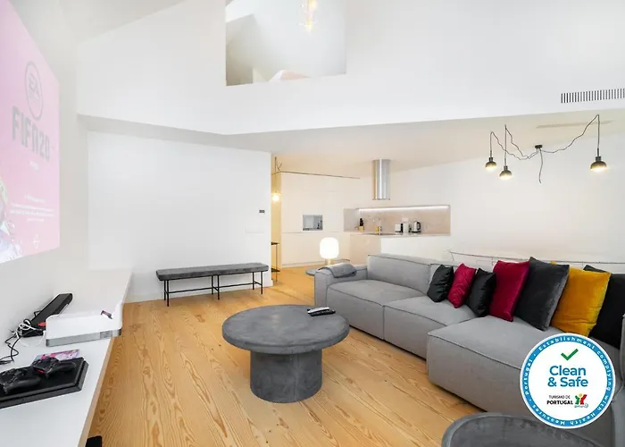 WHome | LS48 Prime Location Luxury Duplex